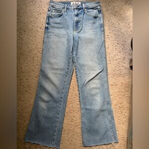 AMO High Rise Kick Crop